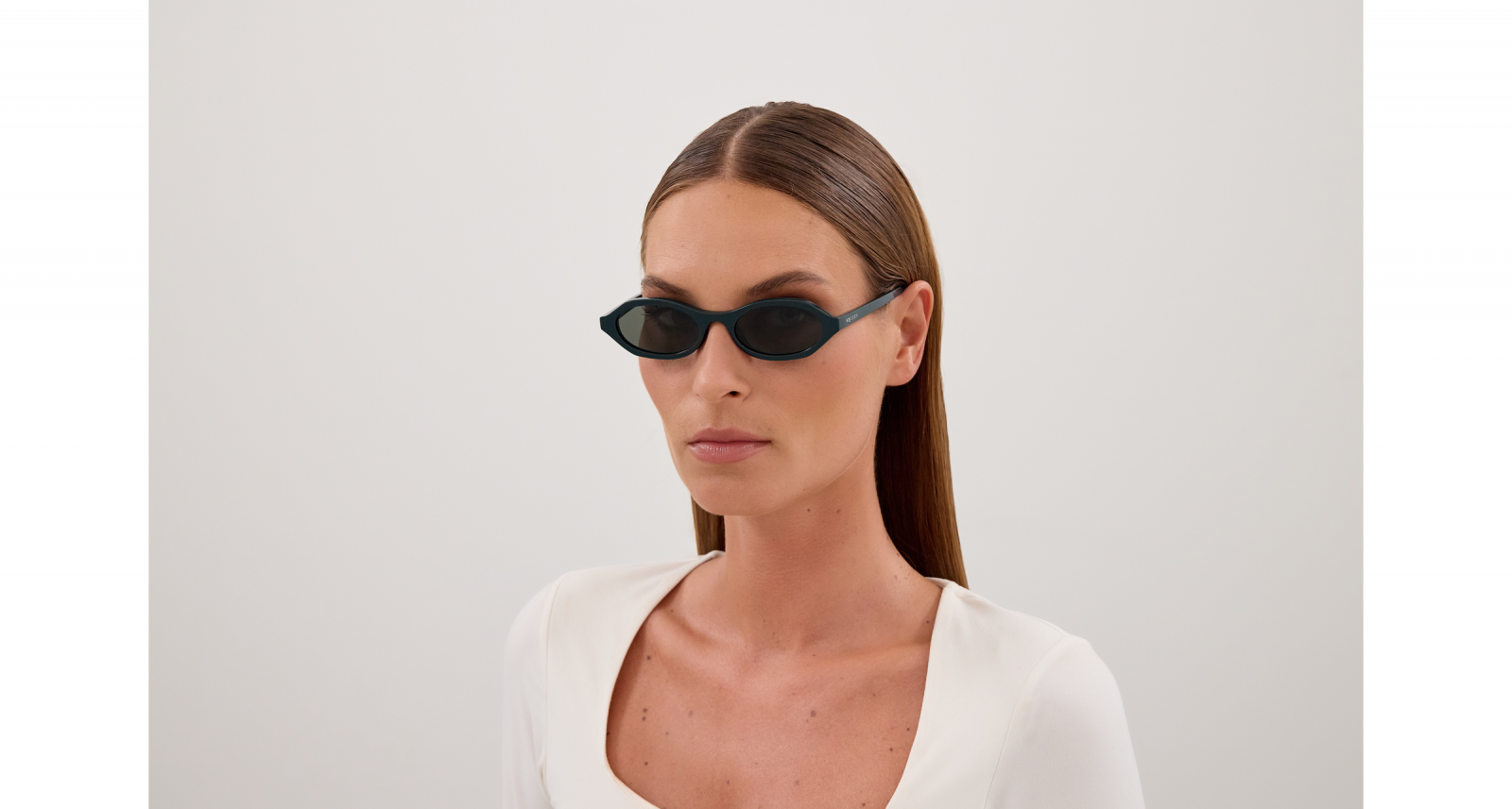 Alexander Mcqueen AM0559S-004  